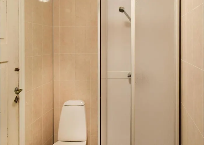 1 Bedroom Cozy In Vallavik